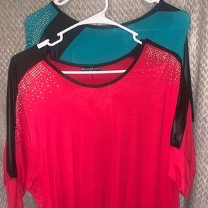 M/L blouse with stones around the Shoulder